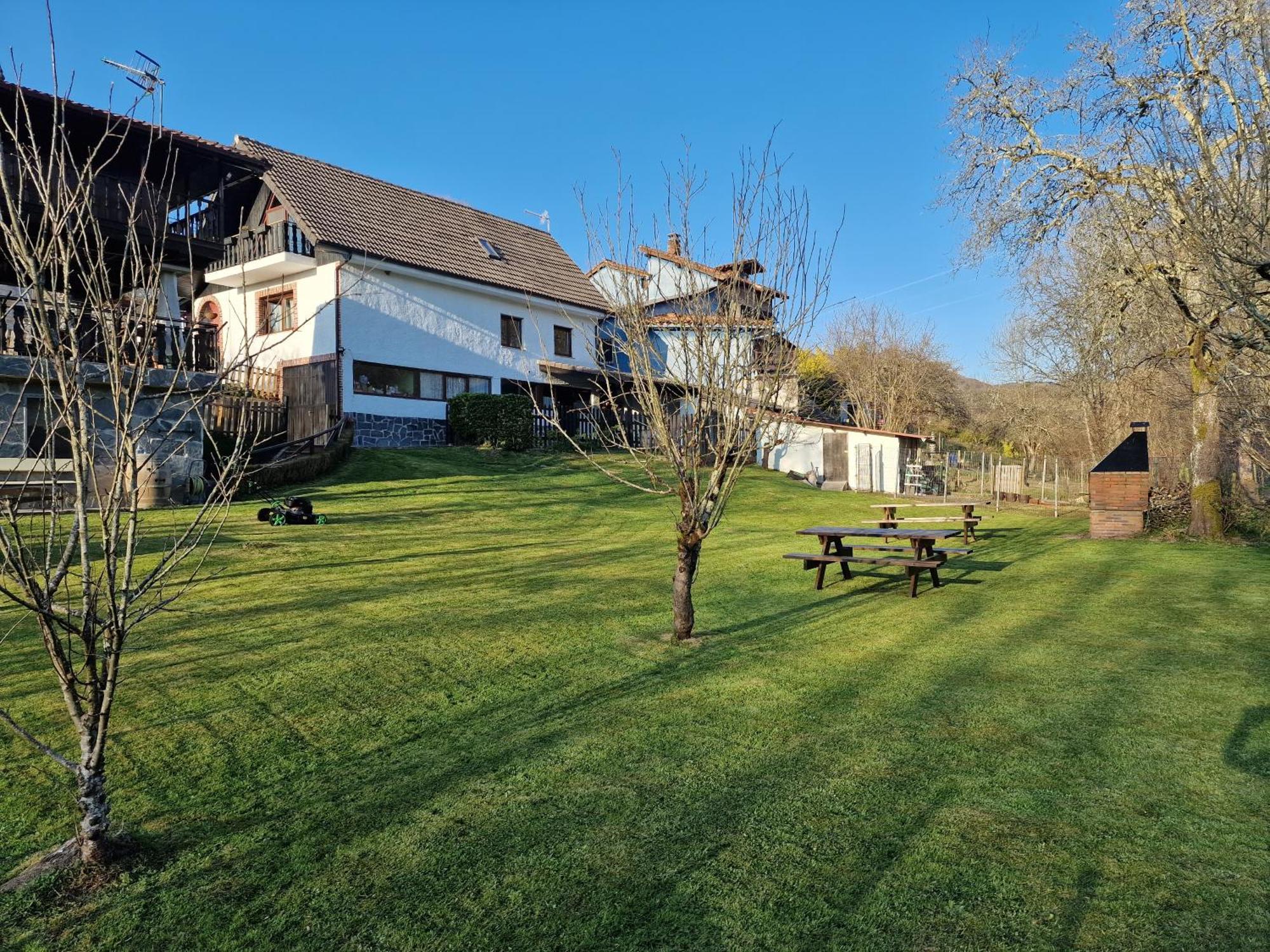 Alojamiento Con Jardin Y Barbacoa Onís 客房 照片